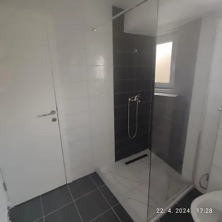 شقة Apartman Numero Uno
